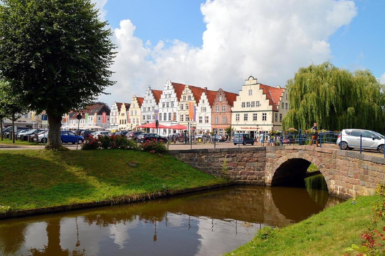 Zwischen Eider Und Treene Friedrichstadt Exterior photo